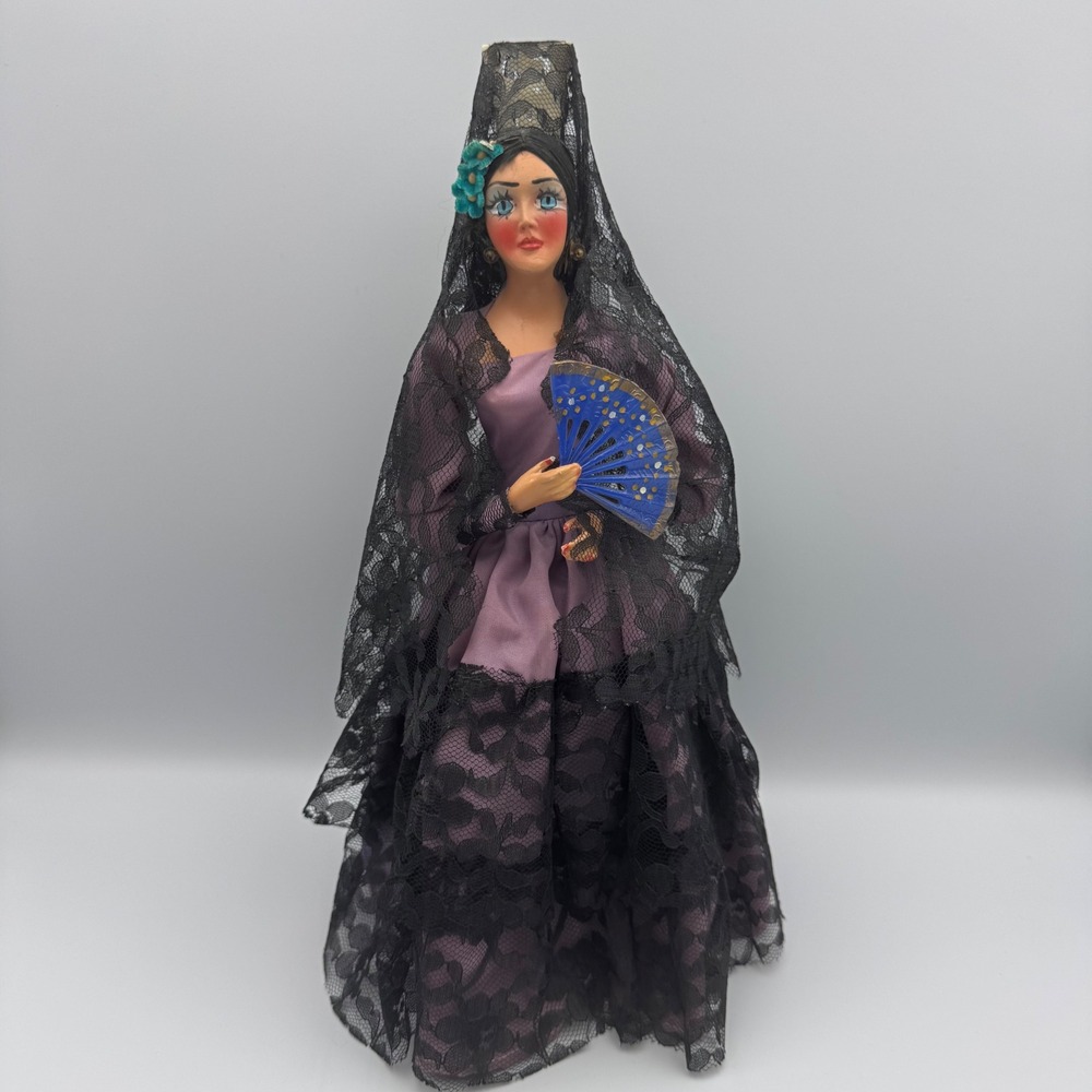 Vintage Spanish Folk Art Doll Flamenco Dancer Black Lace Mantilla Fan